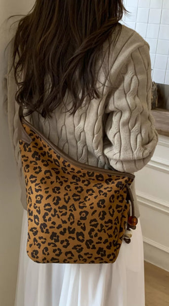 8ba1335fab3942cab895e2f7f5568558-Max-Origin