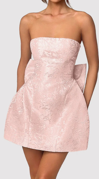 8eace873-d3f4-43fb-a8d7-8af3ea93379c-Max