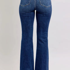 90b254db-105c-4bcc-994f-10a44c1a3379-Max