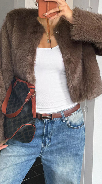 91c5a075d1c245a9aa22c39b5f4b96b8-Max-Origin