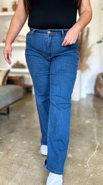 99f07ba1-5fe3-49a3-ab0d-24dc8bb194a0-Max