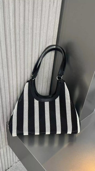 9e52aed83fe14dcfb3c11de1981c3089-Max-Origin