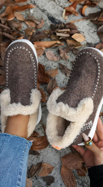 9f5411fc-057a-49f3-9e19-9c37164432d7-Max