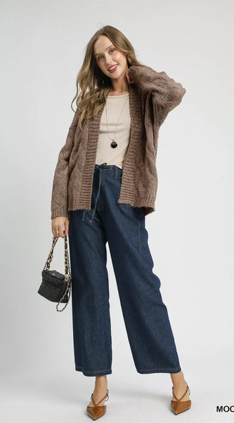 acf9806b-77d2-4d1d-8c79-f19f280dbe9a-Max-Origin