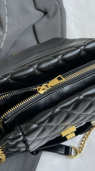 b0033510c93743519fc46d85aca9f30d-Max