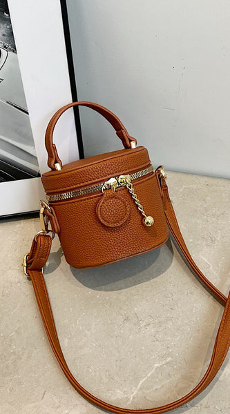 b522824a93524a84b2281db0bebbaf4c-Max