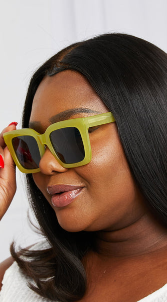 b6afcfd954934375b90859a37a7ead8f-Max