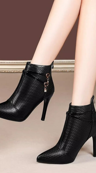 b7c1c029c7b3496cad336dd05ac77865-Max-Origin