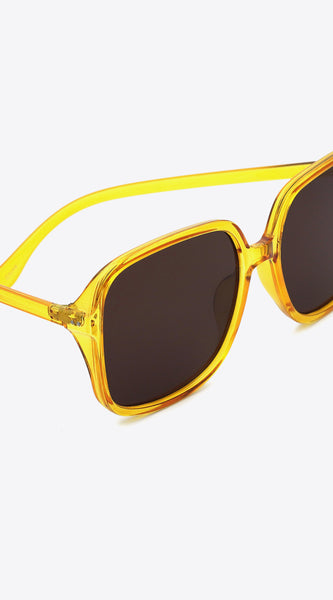 c1048040a19f4c2cbb954b9fa8494575-Max