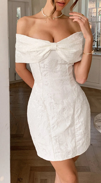 c214dea377a7465b9b96f923c44120f5-Max-Origin