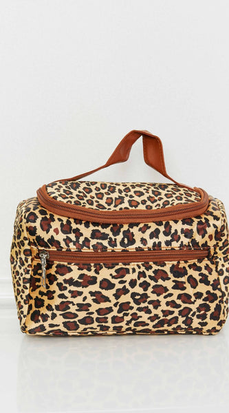 c72023c4c9294eda8e77379e6b6ebeeb-Max