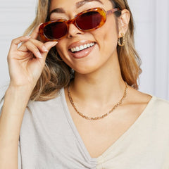 c9b34e8473424a5ea835e92f32574055-Max