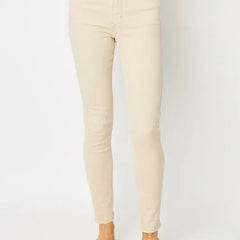 d68765bf-5829-4ffd-9c07-0101c235b88f-Max