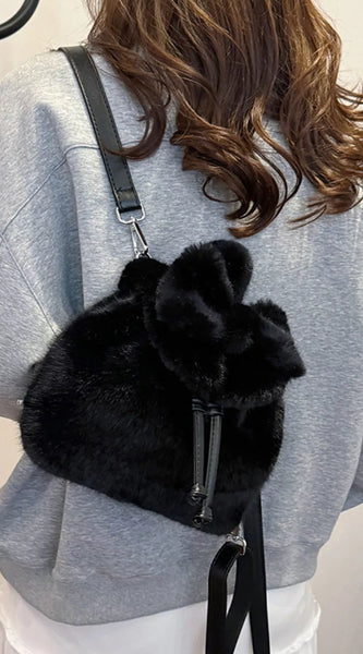 db6cc048daee4d139b1207149534c4bc-Max-Origin