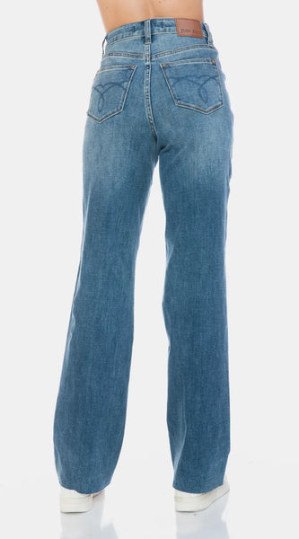 e147fd98-86e6-47db-8748-aa3ab4fb8c06-Max