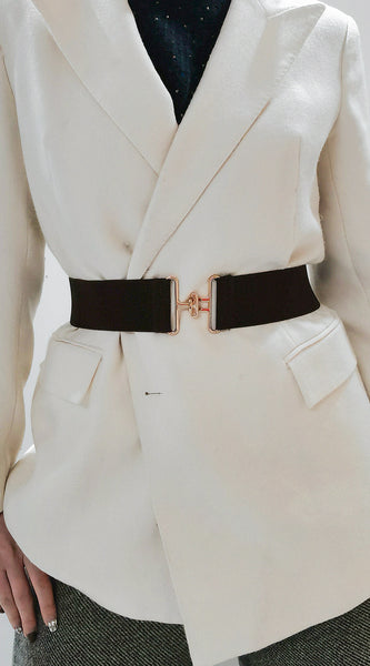 e1fc48fbb89f4110ab1ab8b9e80864e7-Max