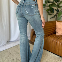 e55c51af-7c26-4939-9cff-44ad1d605a8b-Max