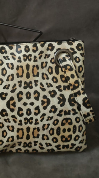 e6fac1f2469940d8bab5a398b122a94b-Max