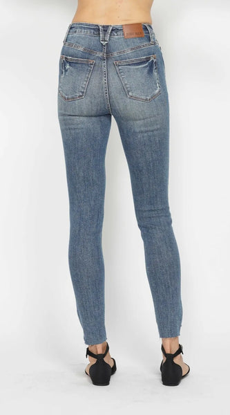 fbe4c778-637b-479d-9f4f-f68cacd27319-Max